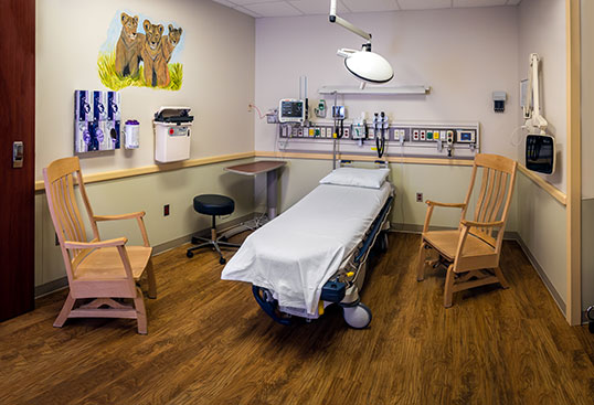 Emergency Care Center (4 of 6)